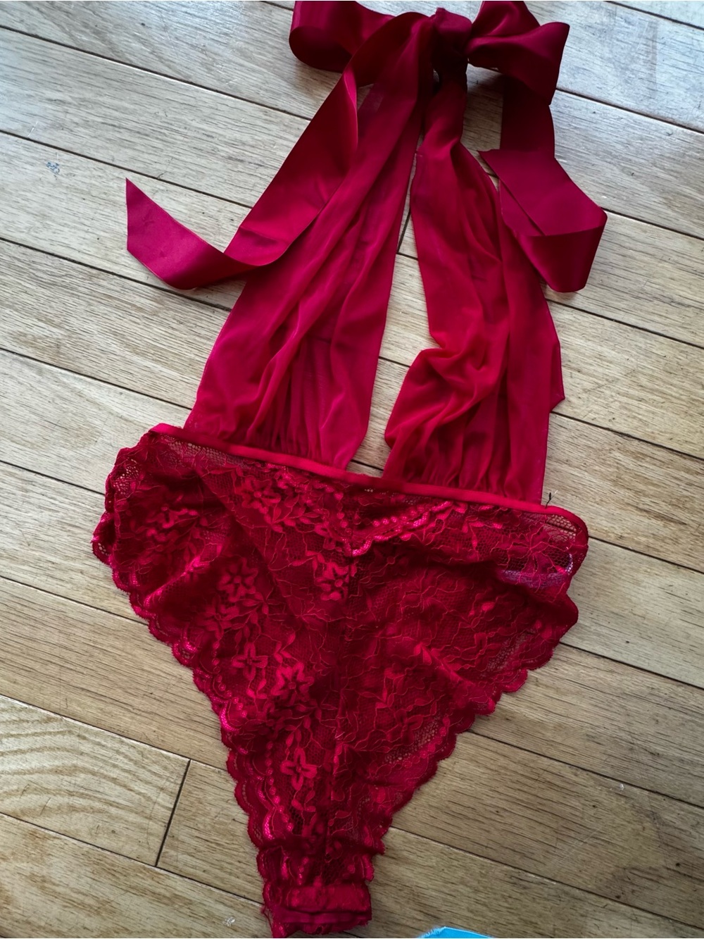 Oh Là Là Chéri Red Lace Bodysuit – One Size